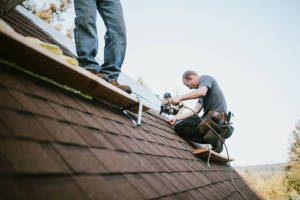 Find Roofers in Emmet County